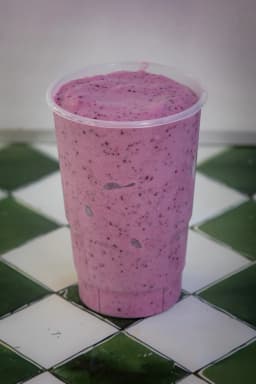 Halie Berry - Smoothie